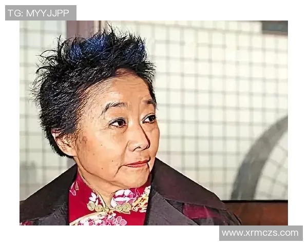 英格兰足球明星的传奇人生与遗产在刚刚去世后引发的深刻反思与怀念