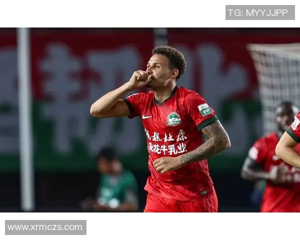 中超精彩对决回顾大连人对阵重庆重燃战火的经典重播分析